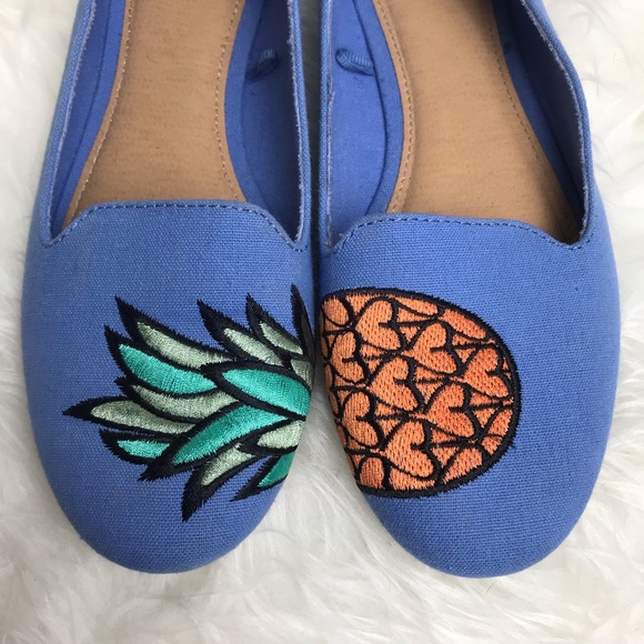 Blue Pineapple Slip-On Flats Size 7 Medium - Picture 7 of 8